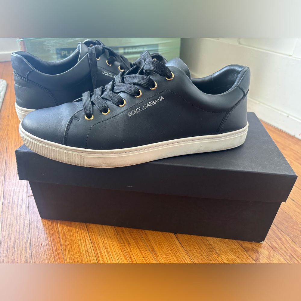 Dolce & Gabbana Men's Black and Gold Sneakers